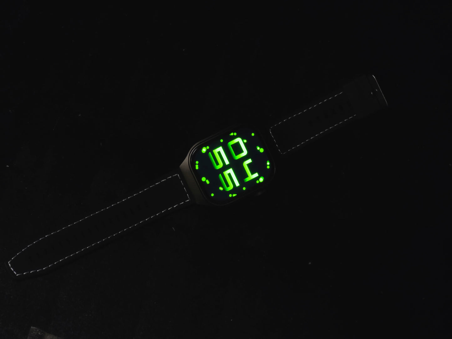 Curved Display Smart Watch