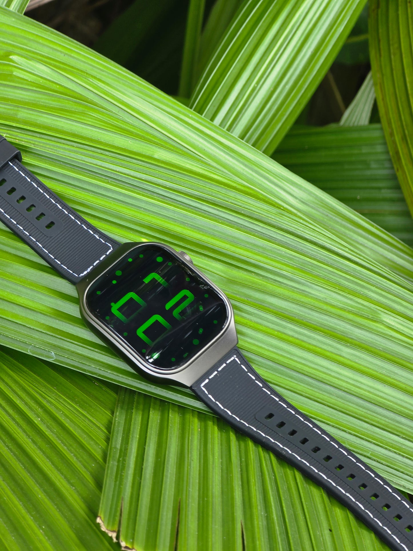 Curved Display Smart Watch